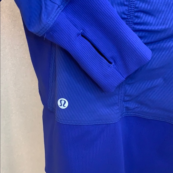 Lululemon // Reversible Jacket - Picture 4 of 8